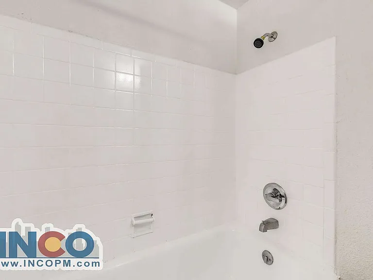 338 W Powers Ave #202 — Photo 12