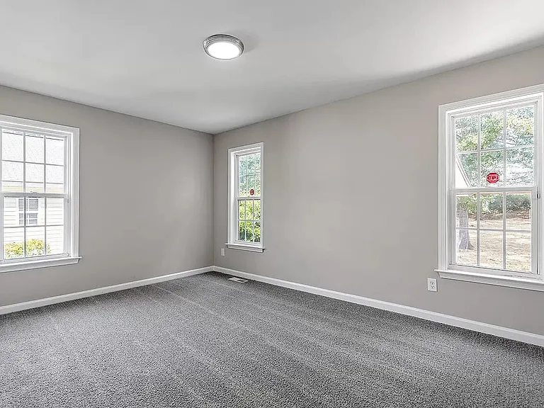 1143 Ricochet Dr — Photo 15