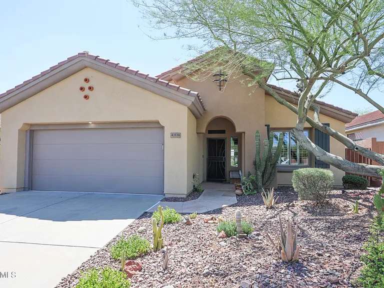 40838 N Prestancia Ct — Photo 11