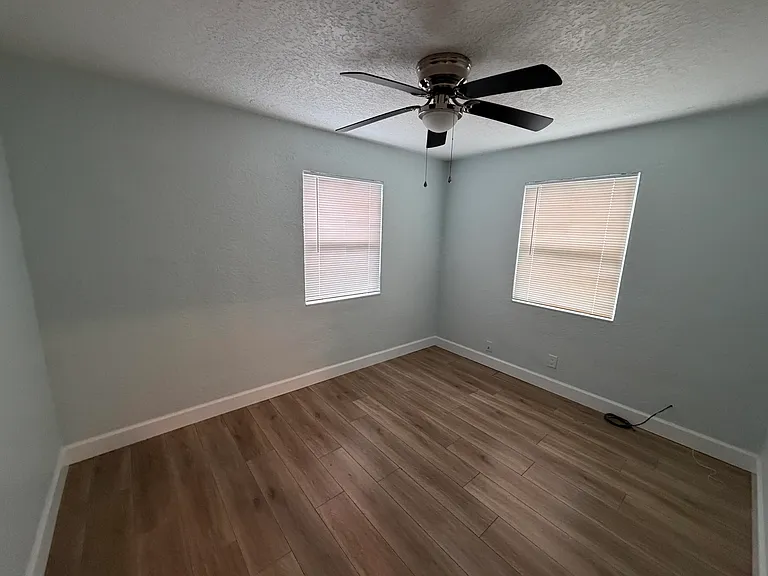 442 Winters St — Photo 24