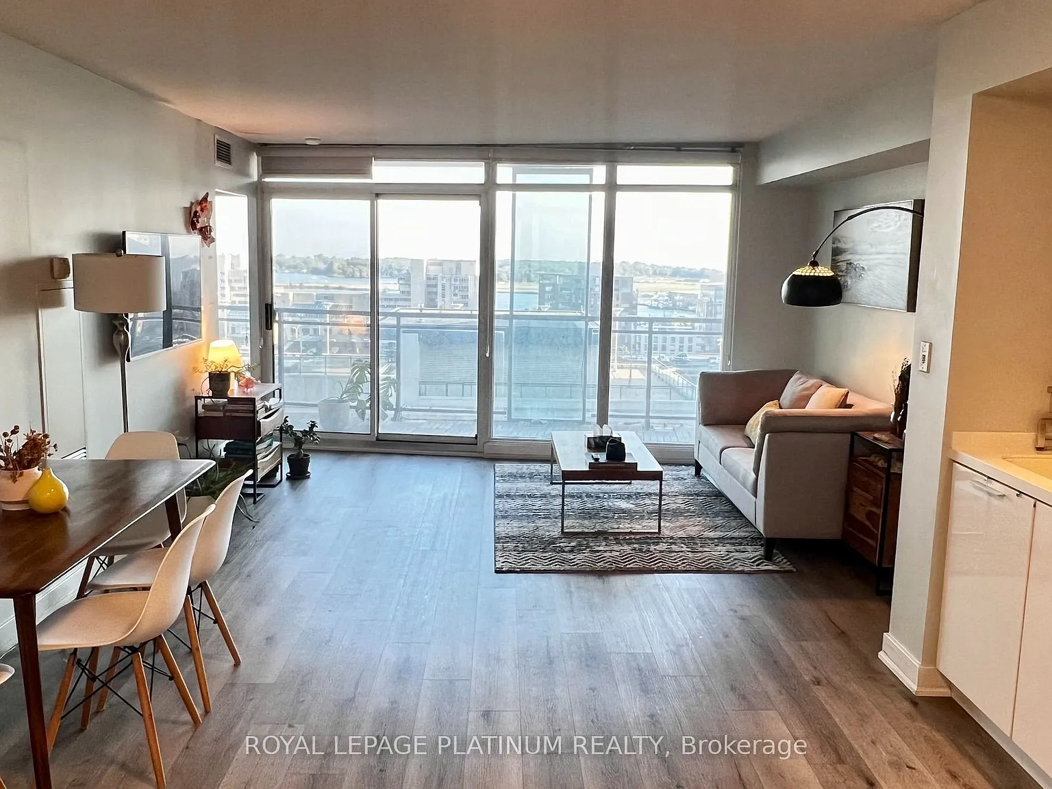 2 bed, $2,600 — Photo 3