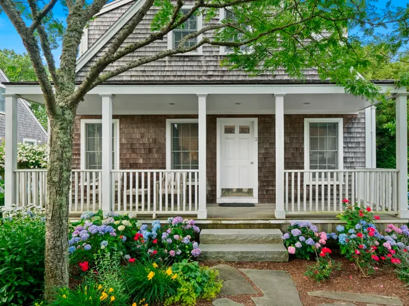 3 Cornish St, Nantucket, MA 02554