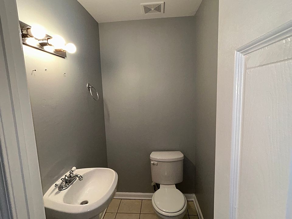 1st image of 6627 S Drexel Ave APT 2S