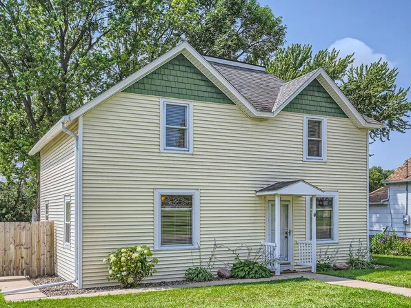 417 Hill St W, Nya, MN 55368