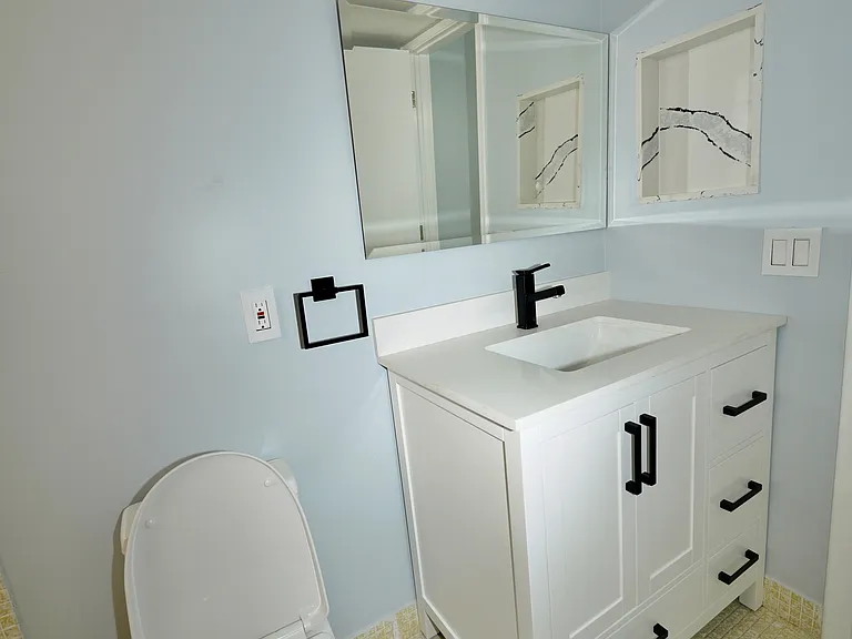 2541 Aragon Blvd #305 — Photo 11