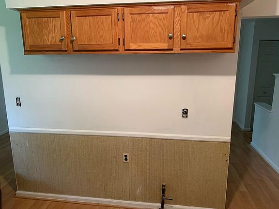 5th image of 8655 Kingston Ct