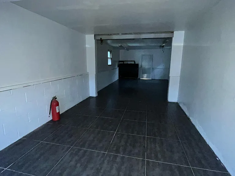 4 Roe Cir — Photo 13
