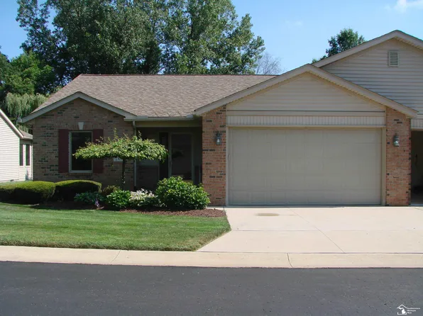 149 Woodshire Ct, Monroe, MI 48162