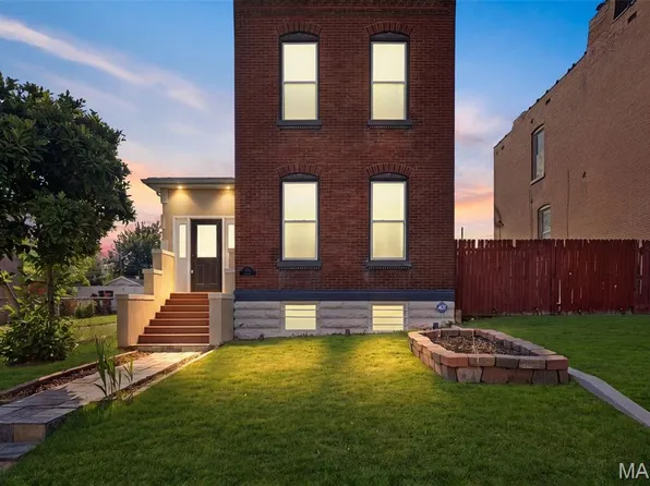 4405 Alaska Ave, Saint Louis, MO 63111