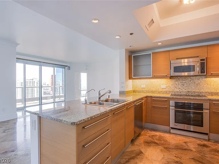 222 Karen Ave #4005 — Photo 18