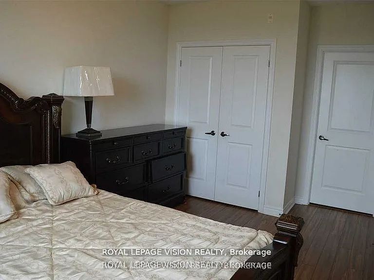 7400 Markham Rd #605 — Photo 12