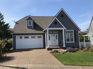 240 SW 60th Loop, South Beach, OR 97366