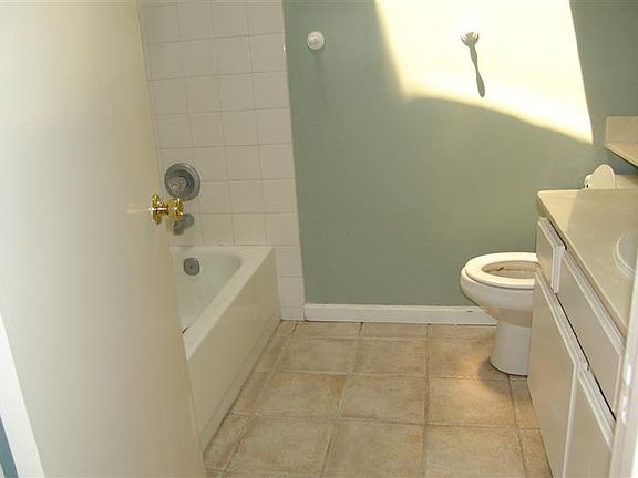 4th image of 2162 San Michel Dr W