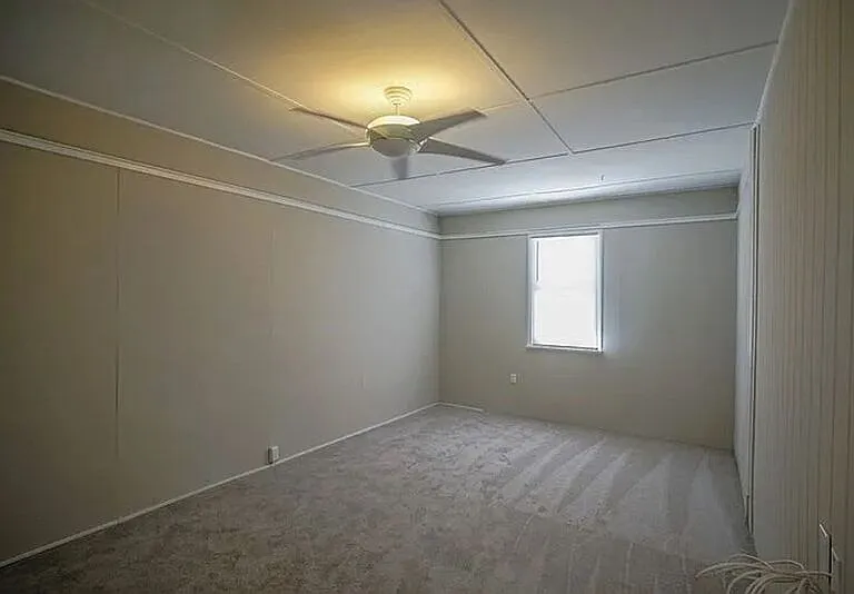 112 Old Meadowbrook Dr — Photo 12