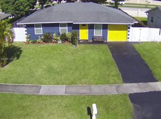 550 SW 81st Ter, North Lauderdale, FL 33068