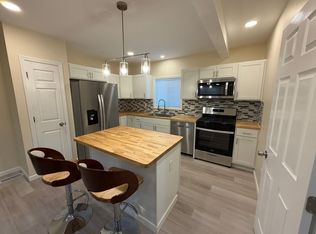4531 Pinehurst Ave SW, Wyoming, MI 49548