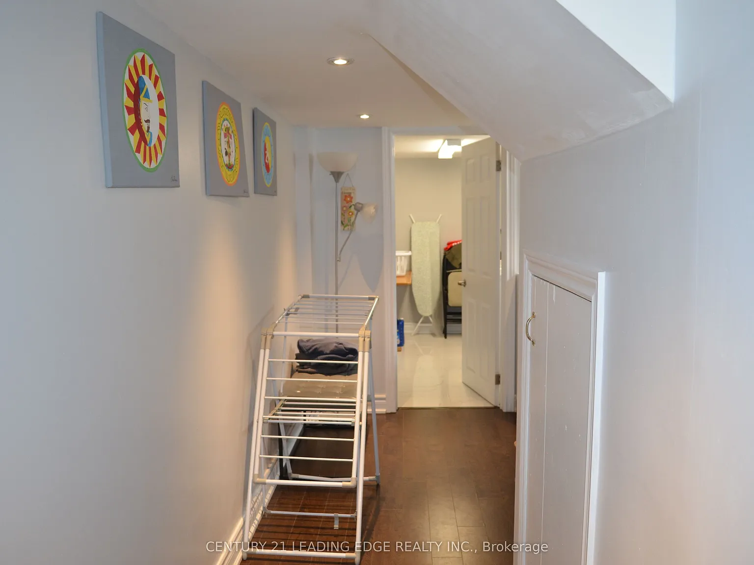 2 bed, $2,000 — Photo 2