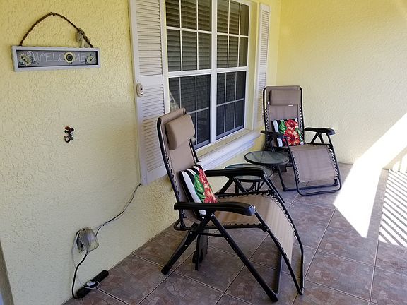 5th image of 24 NW 12th Pl