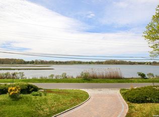 1380 Grathwohl Rd, New Suffolk, NY 11956