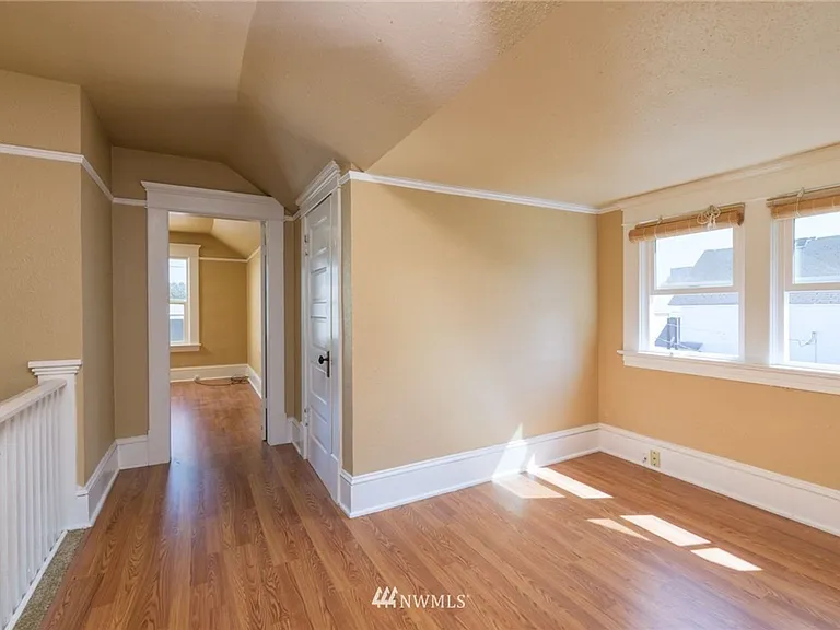 5723 3rd Ave — Photo 17