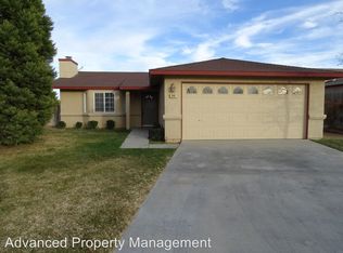 580 Las Colinas St, Tehachapi, CA 93561