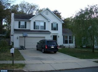 11 Arlington Rd, Sicklerville, NJ 08081