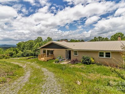 41 Remembrance Rdg, Flat Rock, NC, 28731