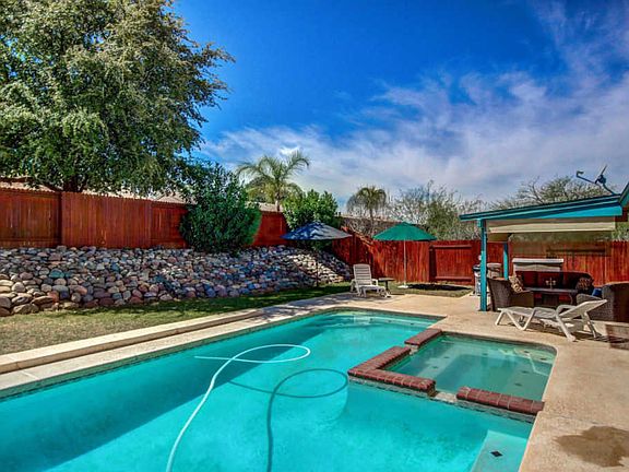2nd image of 10230 E Circle Pines Dr