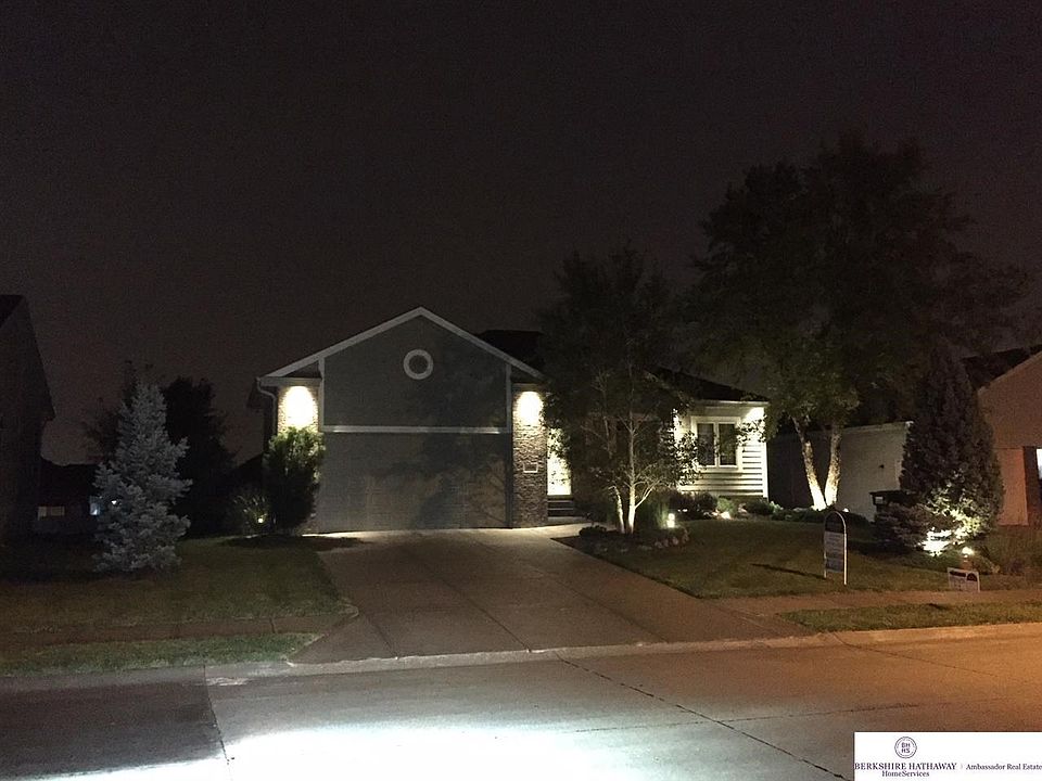1st image of 16440 Rosewood St