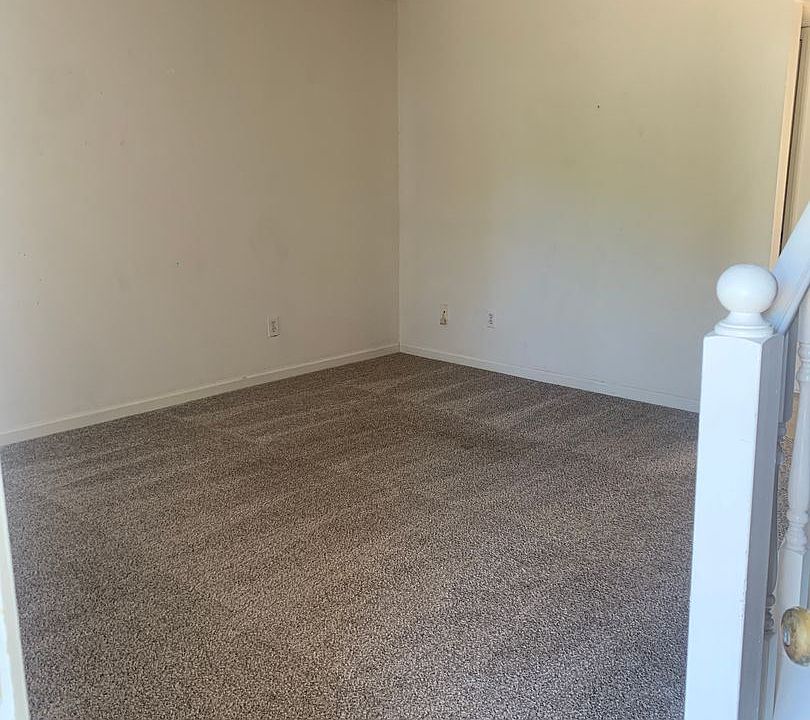 1st image of 123 Cross St