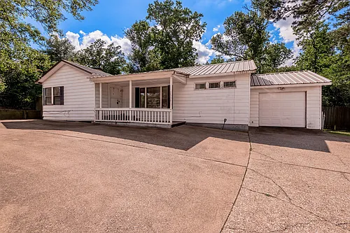 2538 Sycamore Ave Photo 1