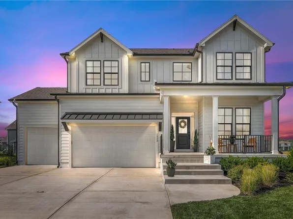 1533 SW Arbormill Ter, Lees Summit, MO 64082