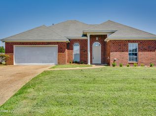 617 Mitchell Cv, Brandon, MS 39047