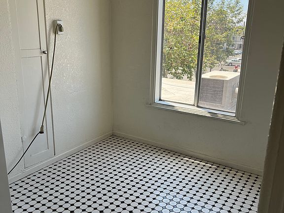 5th image of 236 Kalmia St S #210