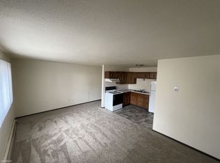 215 6th Ave SW APT 2, Valley City, ND 58072
