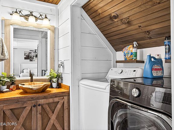 35th image of this home