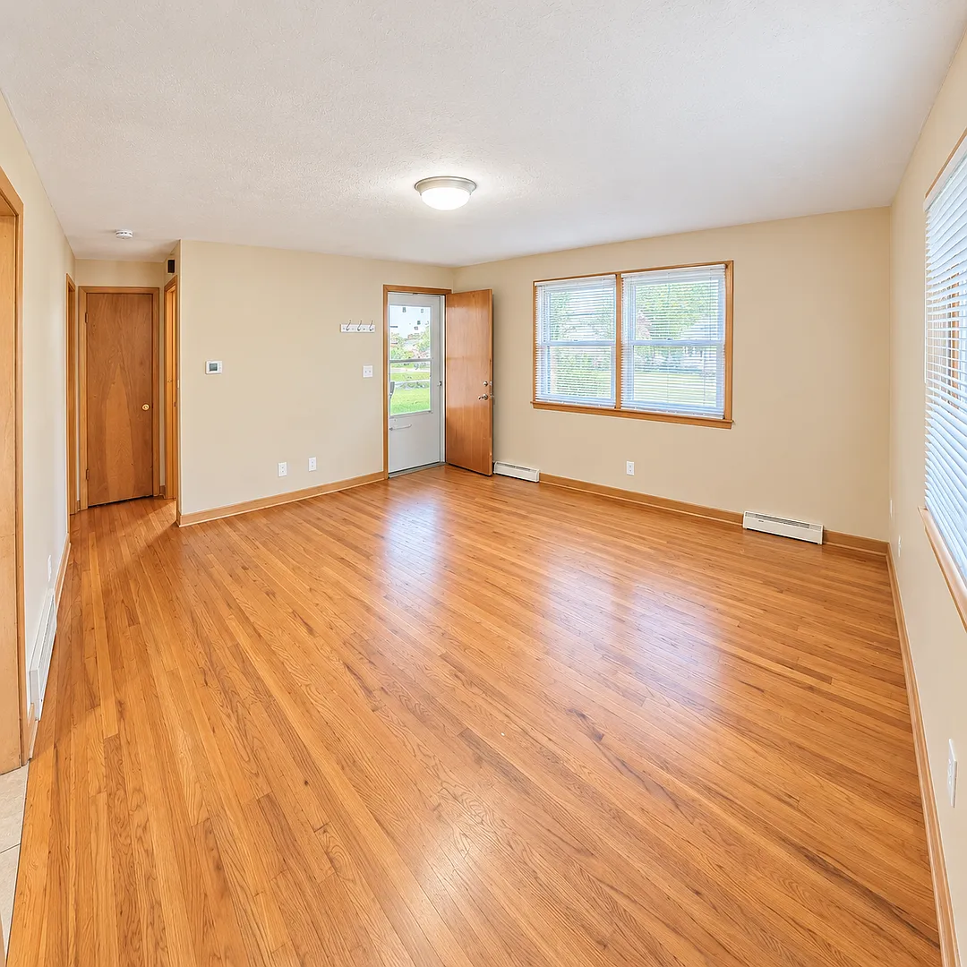 4320 M St-Duplex — Photo 3