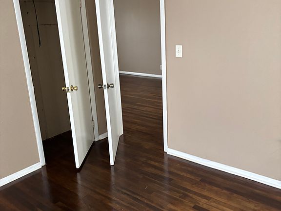 4th image of 506 S 7th St APT 4