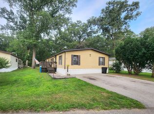 2408 Oak St, Twin Lake, MI 49457