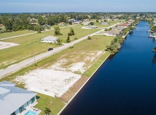 1615 NW 38th Ave, Cape Coral, FL 33993