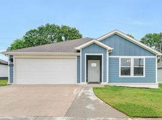 2806 N Snowball Dr, Fayetteville, AR 72704