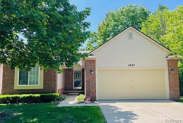 1st image of 2647 S Moonglow Ct