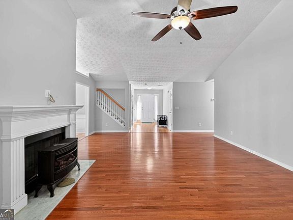 3rd image of 2360 Taylor Pointe Way