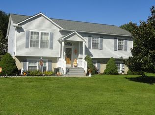 1602 Gum Ave, Grottoes, VA 24441