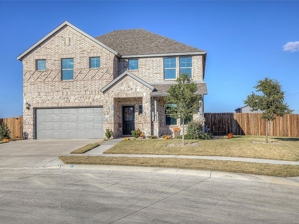 1st image of 389 Mohan Dr