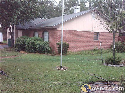 nice big house and huge backyard !!