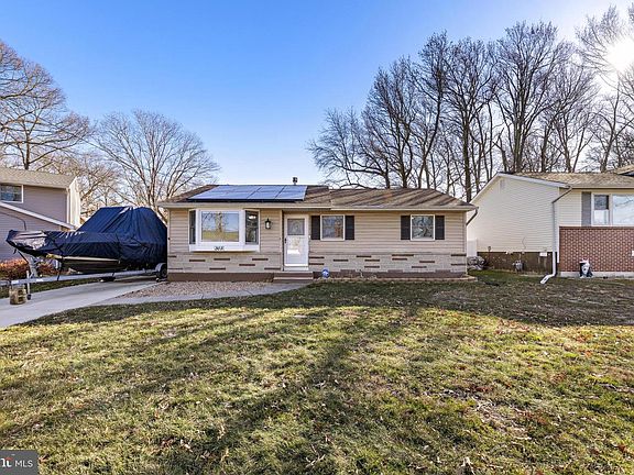 3rd image of 303 Lake Champlain Dr