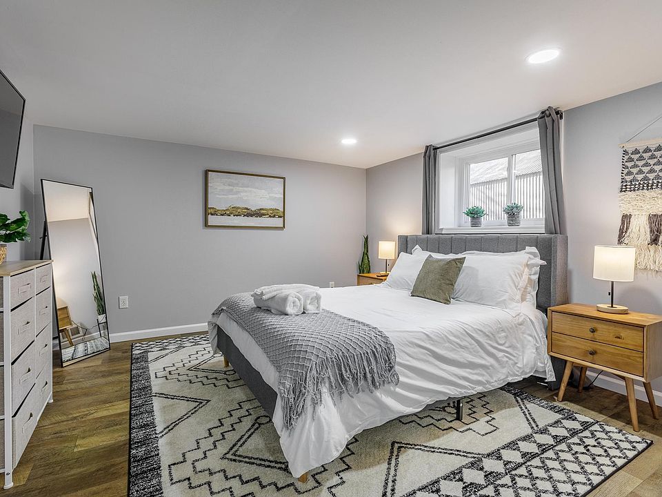 3809 Vanstone Dr, photo 3