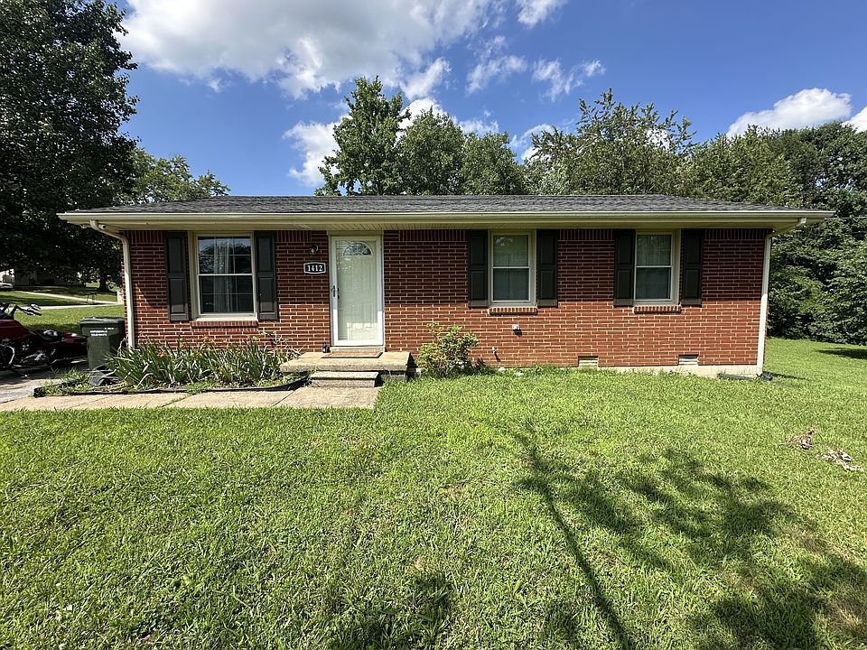 1st image of 1412 Honeysuckle Dr