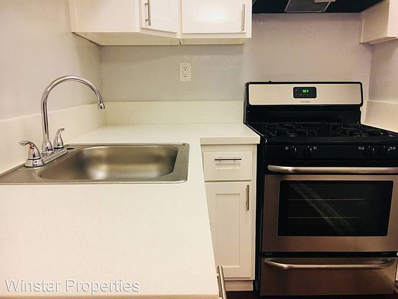 4th image of 1616 N Normandie Ave APT 306